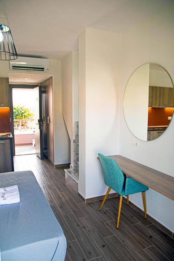 Aelia Luxury Apartments Nikiti  Exteriér fotografie