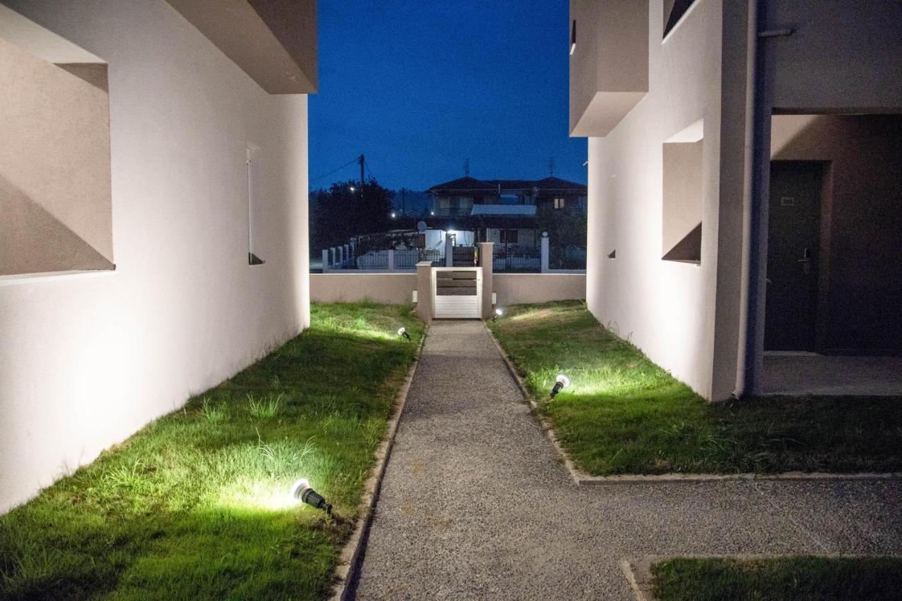 Aelia Luxury Apartments Nikiti  Exteriér fotografie